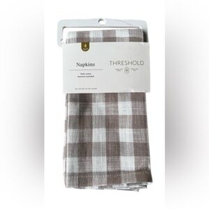 Threshold Tan and White Checkered Napkins/Hand Towels